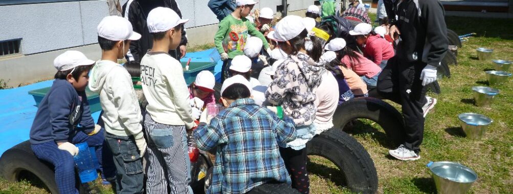 ワークショップ⑥苗木の植え替え（塩田西小）